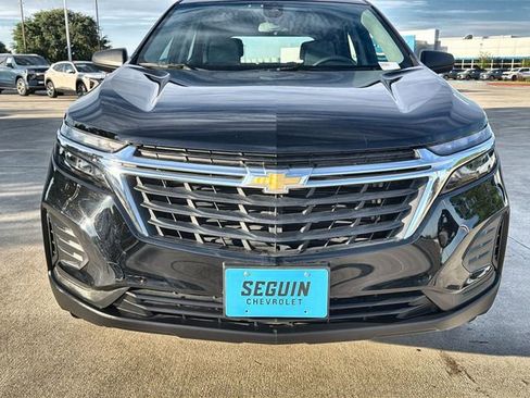 Certified 2024 Chevrolet Equinox LS FWD image 30