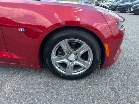 Used 2017 Chevrolet Camaro LT image 26
