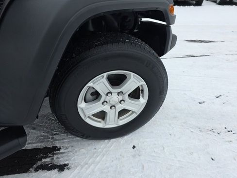 Used 2020 Jeep Wrangler Unlimited Sport S image 48