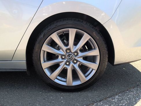 Used 2020 MAZDA MAZDA3 Sedan w/ Select Package FWD image 25