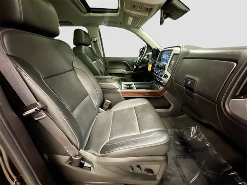 Used 2017 GMC Sierra 1500 SLT image 35