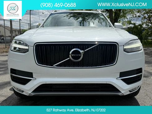 Used 2019 Volvo XC90 T5 Momentum w/ Multimedia Package AWD/4WD image 6