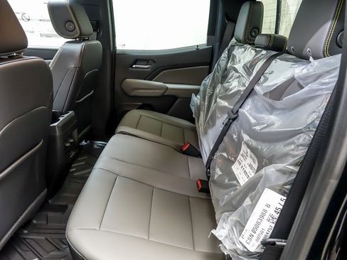 New 2026 Chevrolet Colorado ZR2 w/ Technology Package image 12