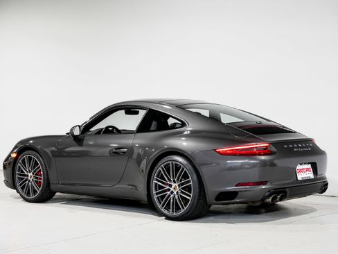 Used 2017 Porsche 911 Carrera S image 8