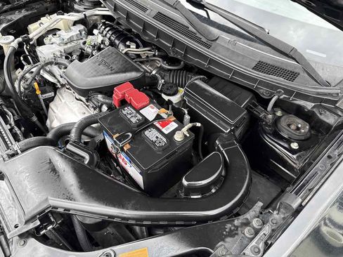 Used 2013 Nissan Rogue SL FWD image 34