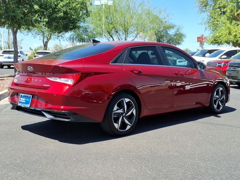 Certified 2023 Hyundai Elantra Limited w/ Cargo Package FWD image 5