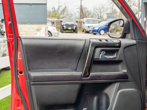 Used 2017 Toyota 4Runner TRD Pro image 17