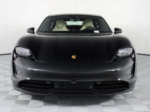 Used 2022 Porsche Taycan 4S image 10