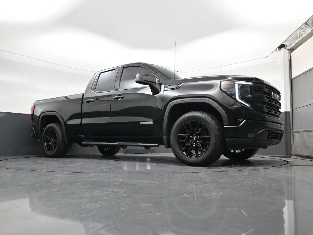 Used 2023 GMC Sierra 1500 Elevation AWD/4WD image 19