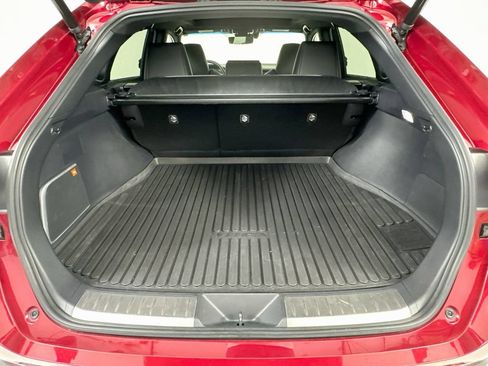 Used 2023 Toyota Venza Limited AWD/4WD image 26