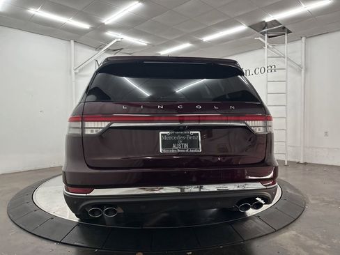 Used 2022 Lincoln Aviator Reserve RWD image 6