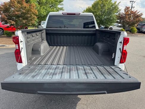 Used 2023 Chevrolet Silverado 1500 Custom RWD image 10