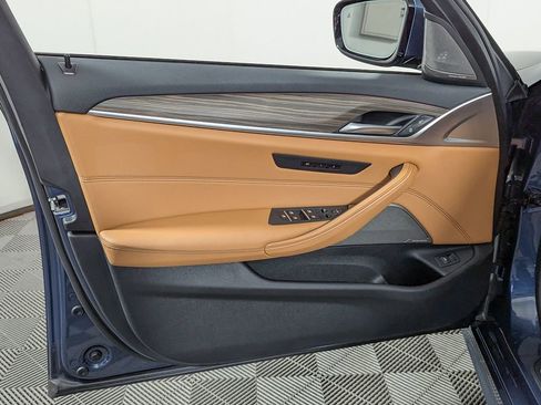 Certified 2023 BMW 530i xDrive w/ M Sport Package AWD/4WD image 16