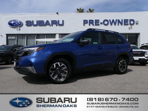 Certified 2026 Subaru Forester Premium image 1