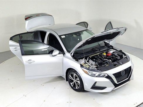 Used 2022 Nissan Sentra SV image 43
