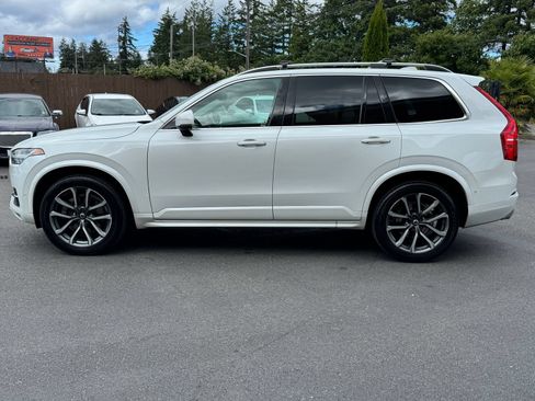 Used 2019 Volvo XC90 T6 Momentum w/ Advanced Package AWD/4WD image 4