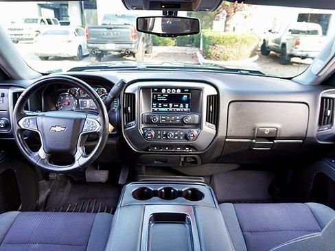 Used 2018 Chevrolet Silverado 1500 LT w/ All Star Edition image 17