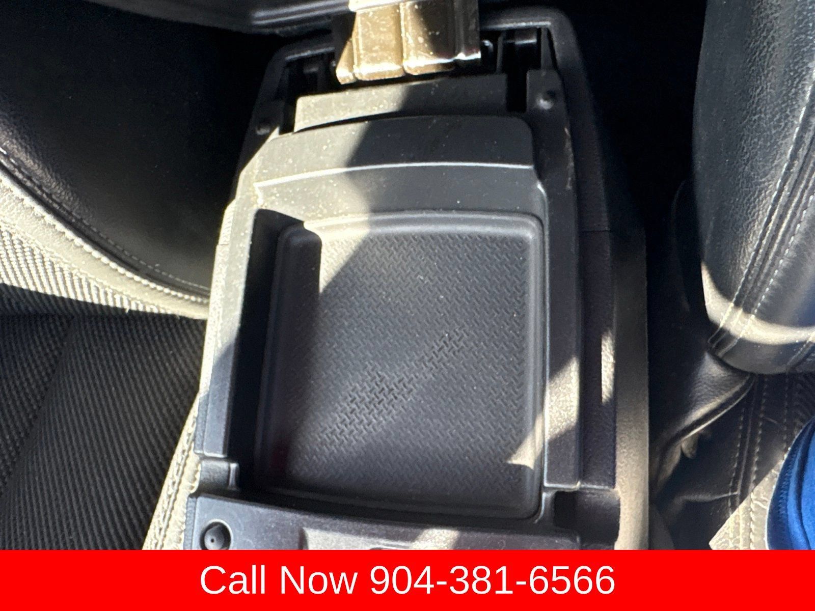 Used 2016 Jeep Wrangler Unlimited Sahara AWD/4WD image 33