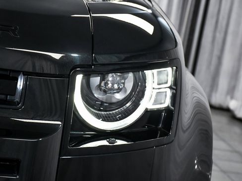 Used 2024 Land Rover Defender 130 X image 68