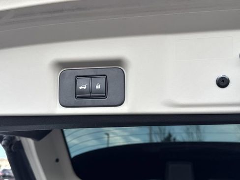 Certified 2023 Nissan Ariya FWD image 19