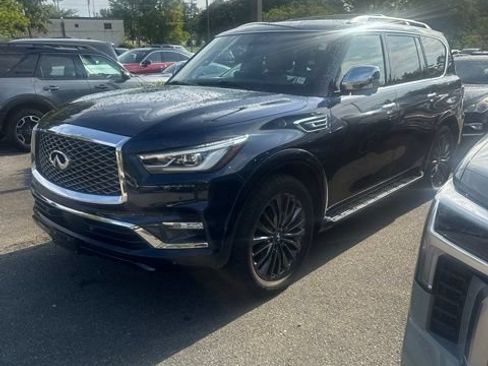 Certified 2023 INFINITI QX80 Sensory w/ All-Season Package AWD/4WD image 3