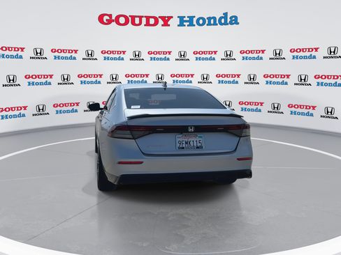 Used 2023 Honda Accord EX image 7