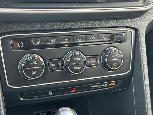 Used 2019 Volkswagen Atlas SE FWD image 20