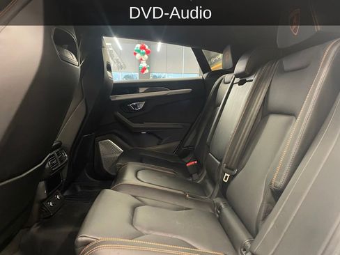 Used 2019 Lamborghini Urus image 22