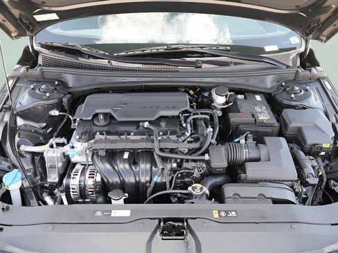 New 2026 Hyundai Elantra SEL Sport Premium FWD image 18