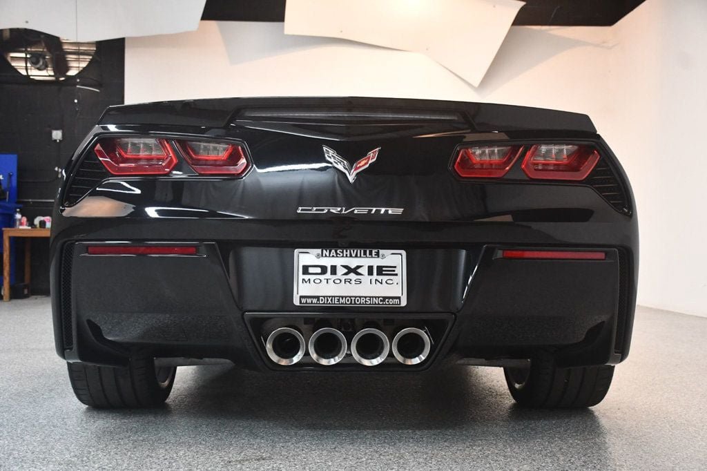 Used 2019 Chevrolet Corvette Stingray Coupe w/ Z51 1LT RWD image 13