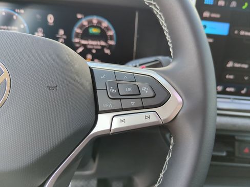 New 2026 Volkswagen Tiguan S image 37