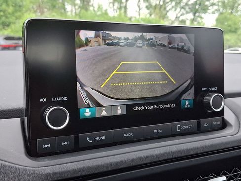 Used 2025 Honda Accord SE image 18
