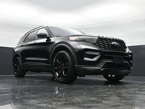 Used 2024 Ford Explorer ST w/ Technology Package AWD/4WD image 44