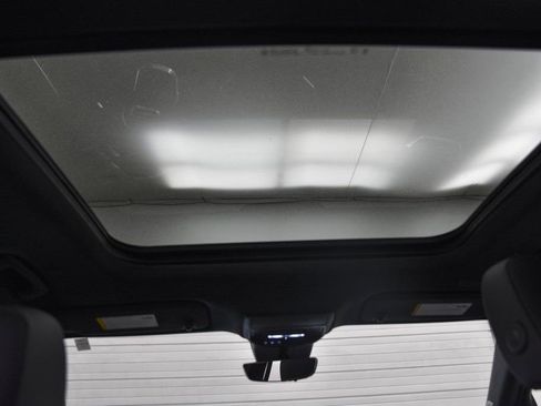 Used 2024 GMC Acadia Denali w/ Super Cruise Package image 23