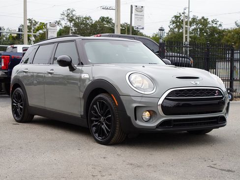 Used 2018 MINI Cooper Clubman S image 18