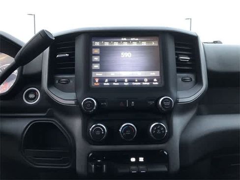 Used 2020 RAM 3500 Tradesman w/ Chrome Appearance Group image 16