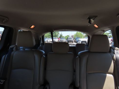 Used 2018 Honda Odyssey EX-L image 37