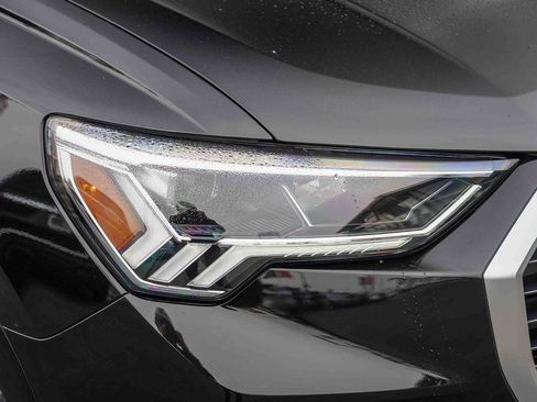 New 2025 Audi Q3 2.0T Premium Plus image 2