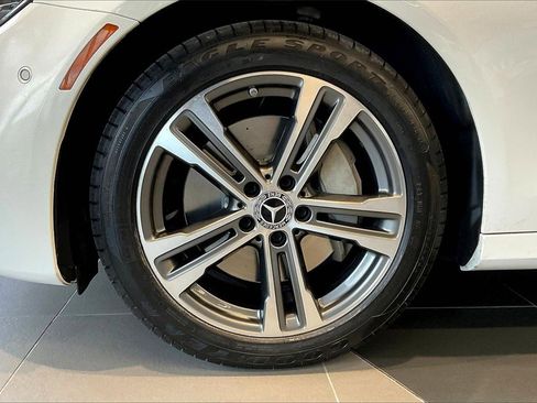 Certified 2021 Mercedes-Benz E 350 4MATIC Sedan image 8