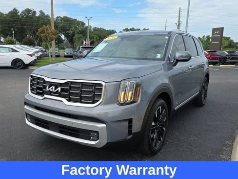 Used 2024 Kia Telluride SX w/ Towing Package FWD image 2
