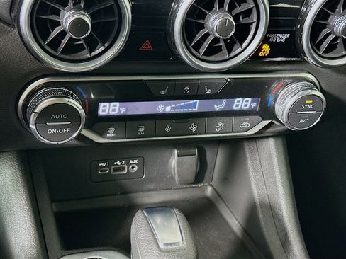 Used 2022 Nissan Sentra SV w/ All-Weather Package image 23