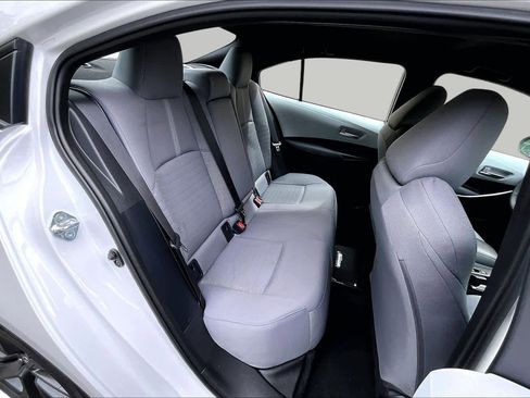 Certified 2025 Toyota Corolla SE w/ Convenience Package FWD image 19