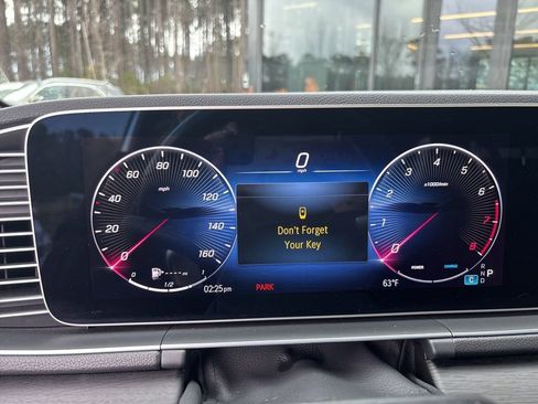 Used 2024 Mercedes-Benz GLE 350 4MATIC image 47