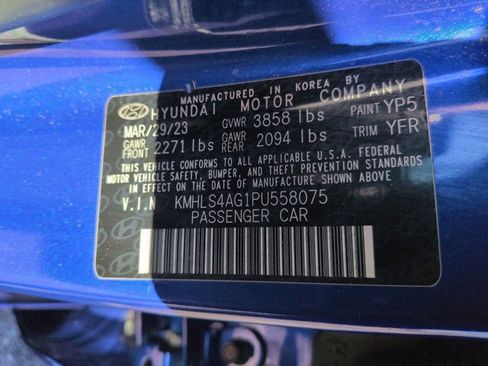 Used 2023 Hyundai Elantra SEL w/ Convenience Package image 24