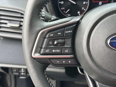 Used 2025 Subaru Outback Premium AWD/4WD image 38