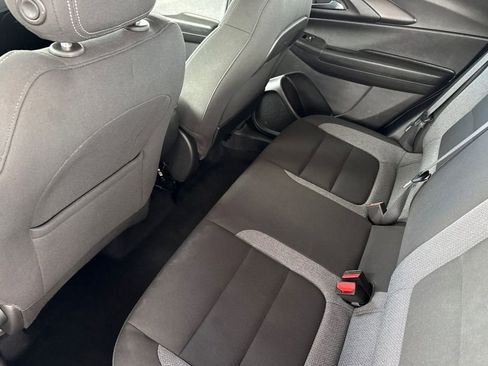 Used 2025 Chevrolet TrailBlazer LS FWD image 6