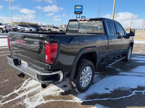 Used 2023 GMC Sierra 3500 SLT w/ SLT Premium Package image 5