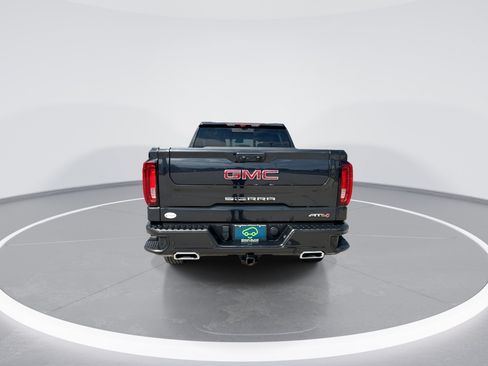 Certified 2024 GMC Sierra 1500 AT4 w/ Technology Package AWD/4WD image 7