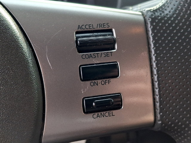 Used 2010 Nissan Frontier SE w/ SE Value Truck Pkg AWD/4WD image 19