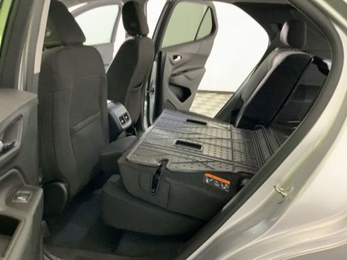 Used 2021 Chevrolet Equinox LT FWD image 31